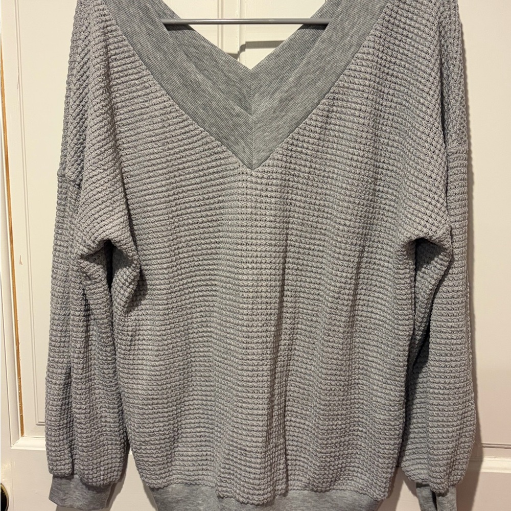 Gray‎ V-Neck Women Sweater